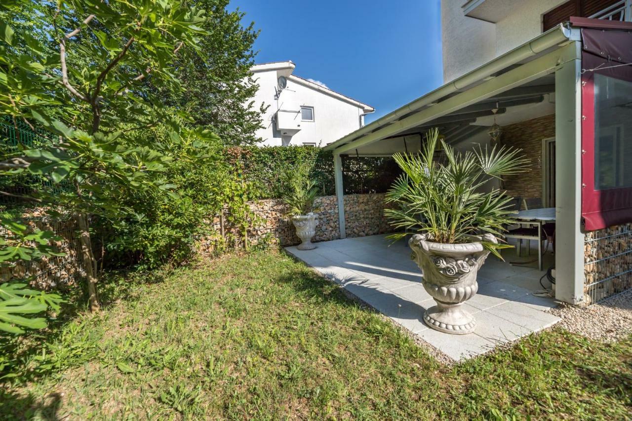 Apartment Pavic Garden Baška Dış mekan fotoğraf